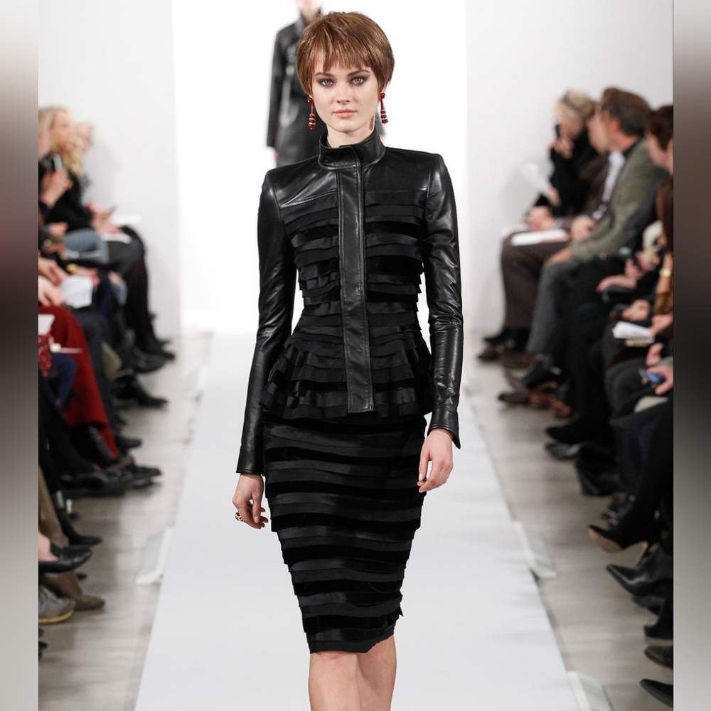 $7,000 OSCAR DE LA RENTA BLACK LEATHER SKIRT JACKET RUNWAY SUIT US 14
